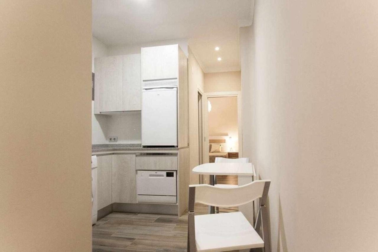 New Moderno Y Elegante Apartamento Centrico Мадрид Екстер'єр фото